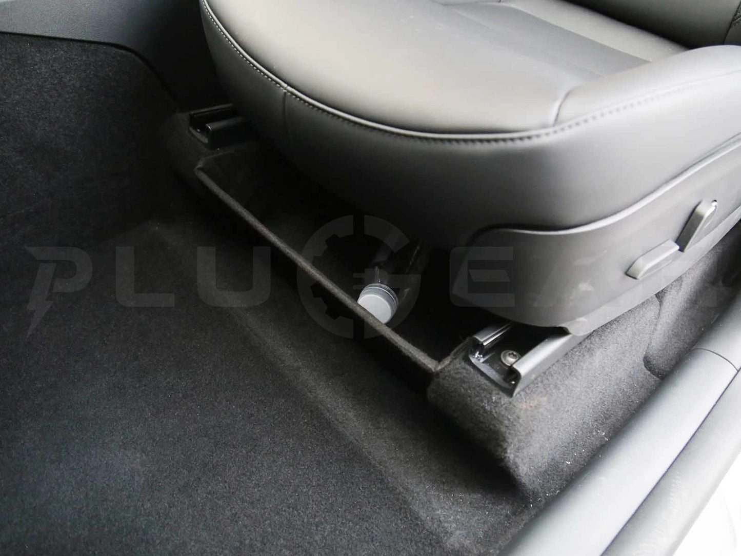 TeslaModelY:Under-seatBarrierBoard(2pcs)