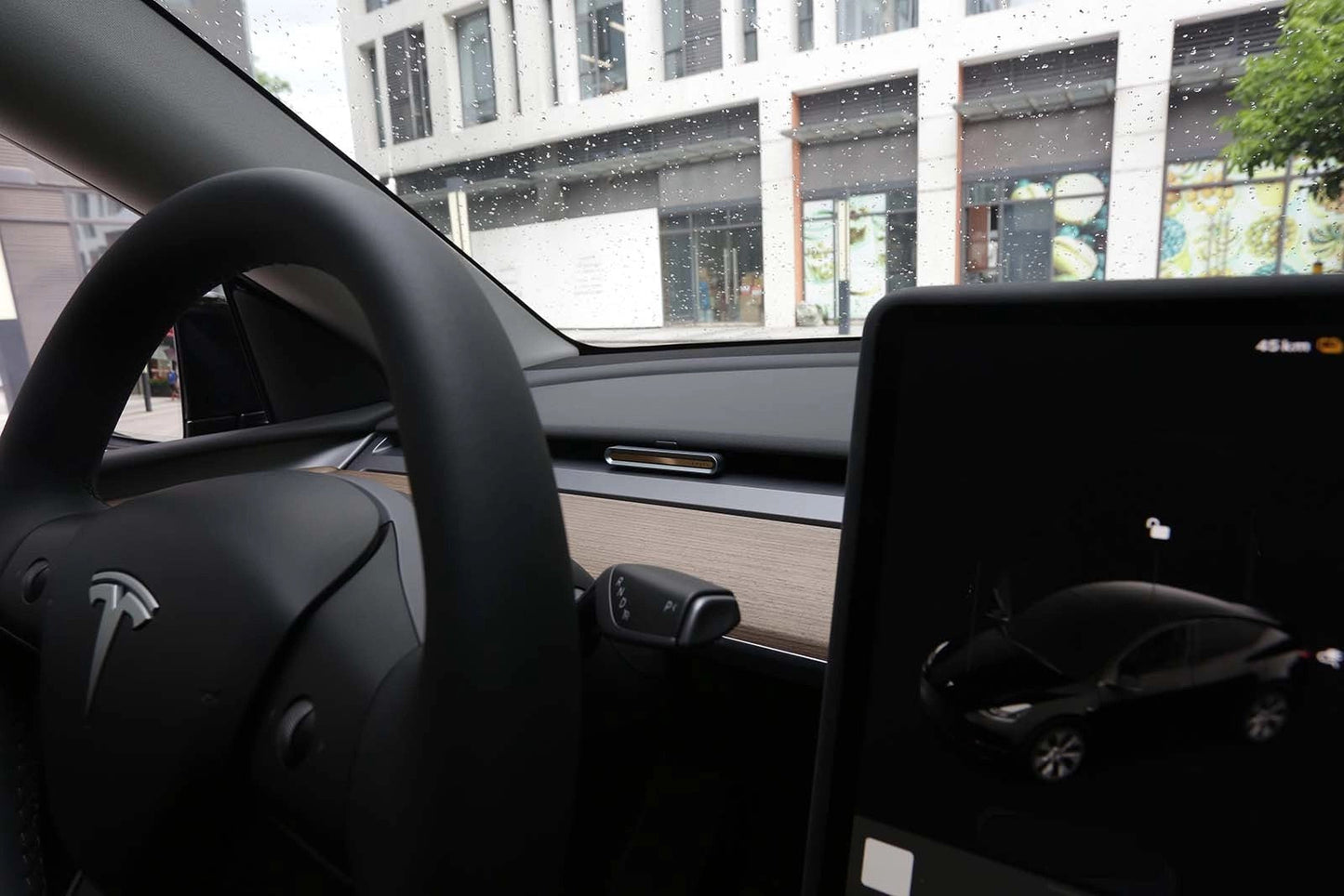 Universal:LuxuryInteriorAirFreshener,CarPerfume,CarFragrance